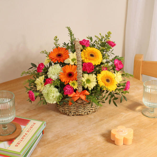 Sunshine Bloom Basket - Image 4
